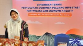 Dampak kehadiran LinkUMKM BRI dirasakan oleh Jelita Puspa Agustin, pelaku UMKM multi pangan sehat “Serela Food” yang berlokasi di Kalideres, Jakarta Barat. (Dok. BRI)